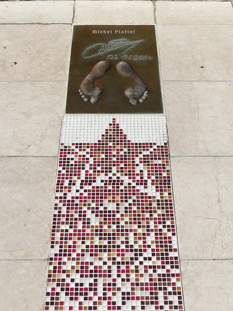 最终捧得大 最终捧得大